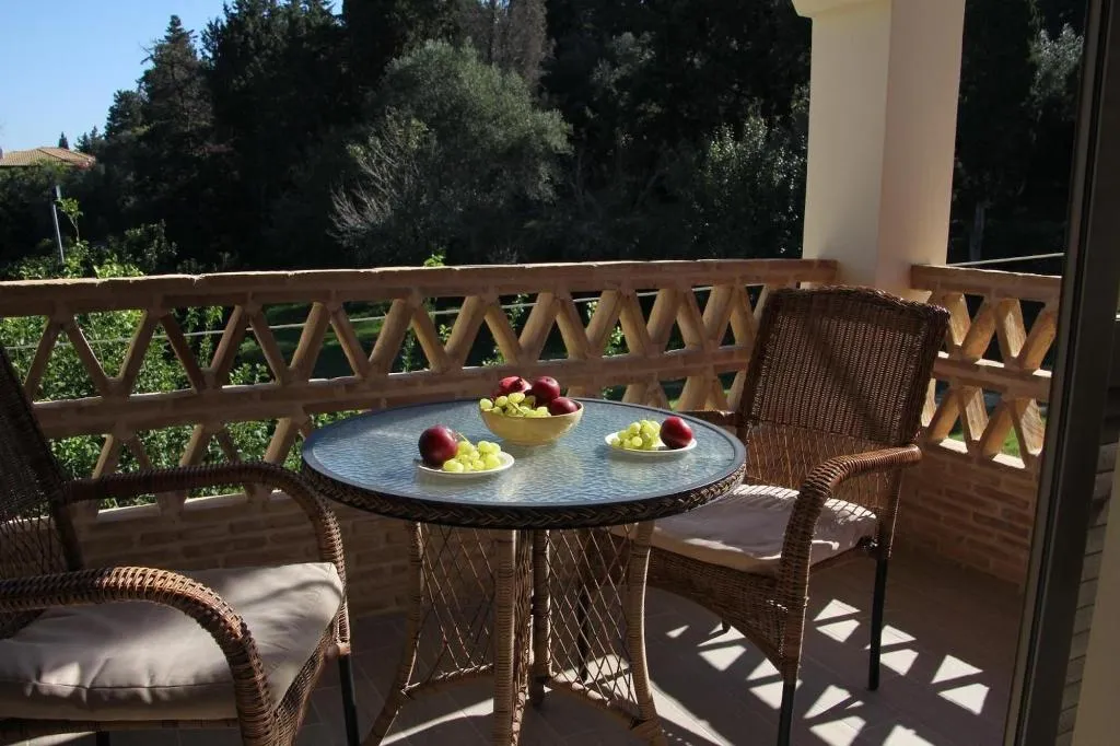Room, Eleas Gi, Zante