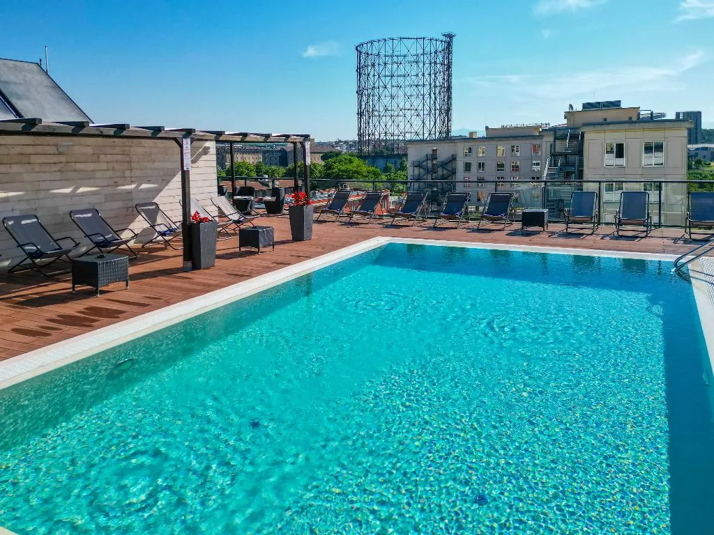 Pool, H10 Roma Citta, Rome