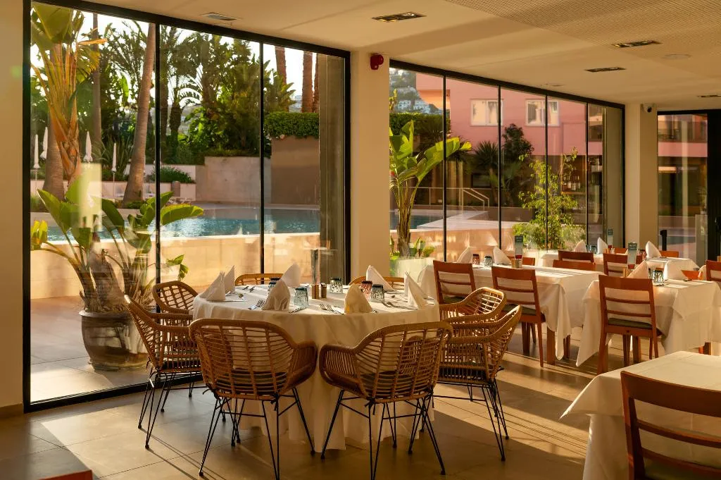 Restaurant, AQUA Hotel The Breeze & Spa - Adults Only +18, Costa Brava