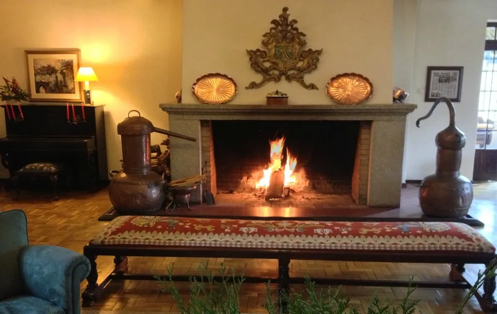 Lobby, Urgeiriça, Porto