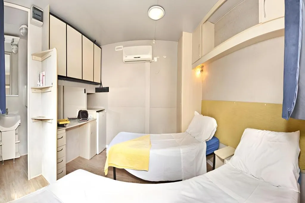 Room, Camping Village Fabulous, Rome