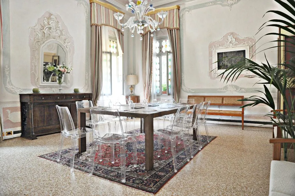 Conferences, Villa Condulmer, Venice