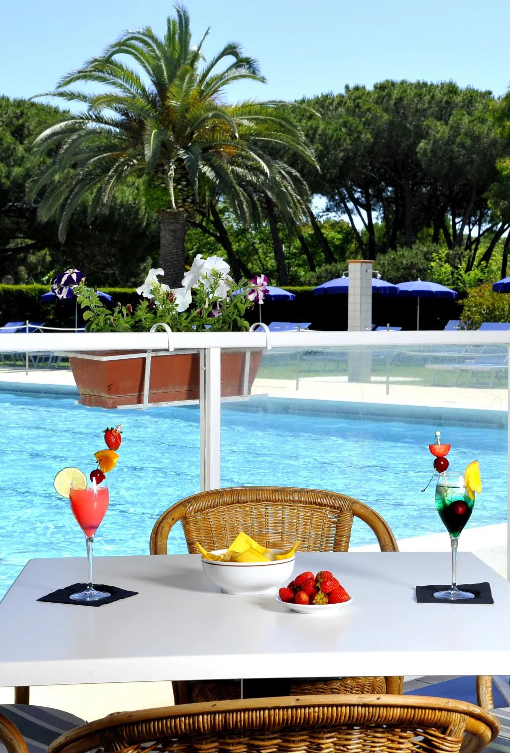 Bar, La Serra Holiday Village & Beach Resort, Naples