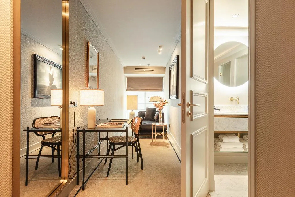 DOUBLE STANDARD Room, 717 Hotel, Amsterdam
