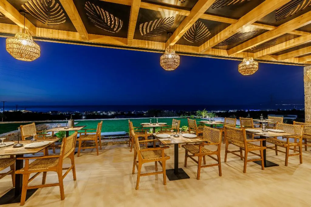 Restaurant, Deos Luxury Suites, Crete