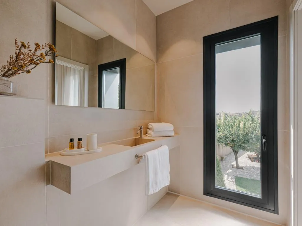 DOUBLE SUPERIOR Room, Boutique les Clarisses, Costa Brava