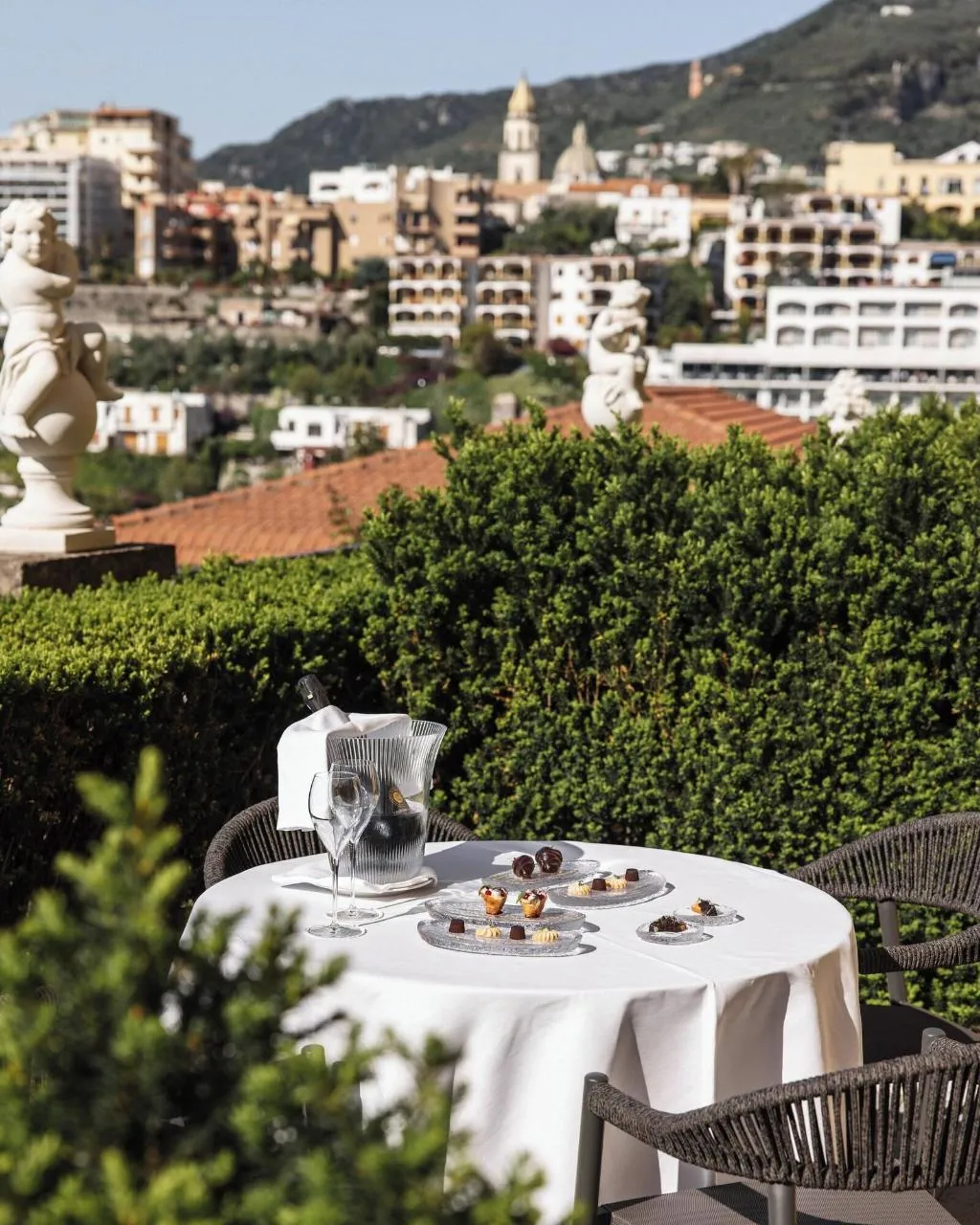 JUNIOR SUITE SEA VIEW Room, Grand Hotel Angiolieri, Naples