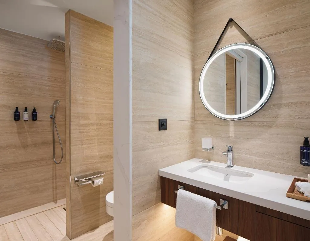 JUNIOR SUITE WITH TERRACE Room, Olympic lagoon Resorts, Paphos, Cyprus