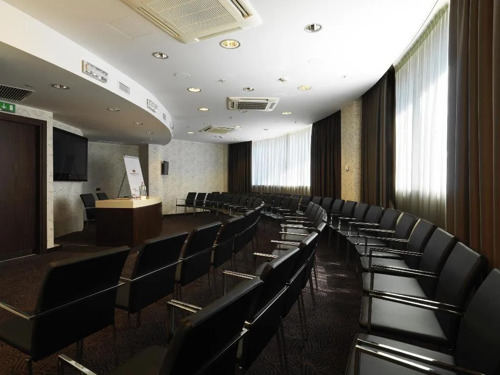 Conferences, Crowne Plaza Milan City, Milan