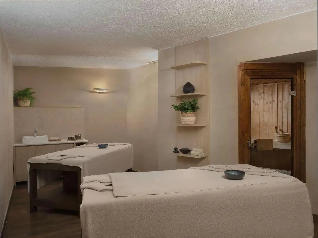 Sports and Entertainment, Domes Aulus Elounda, Curio Collection by Hilton, Crete