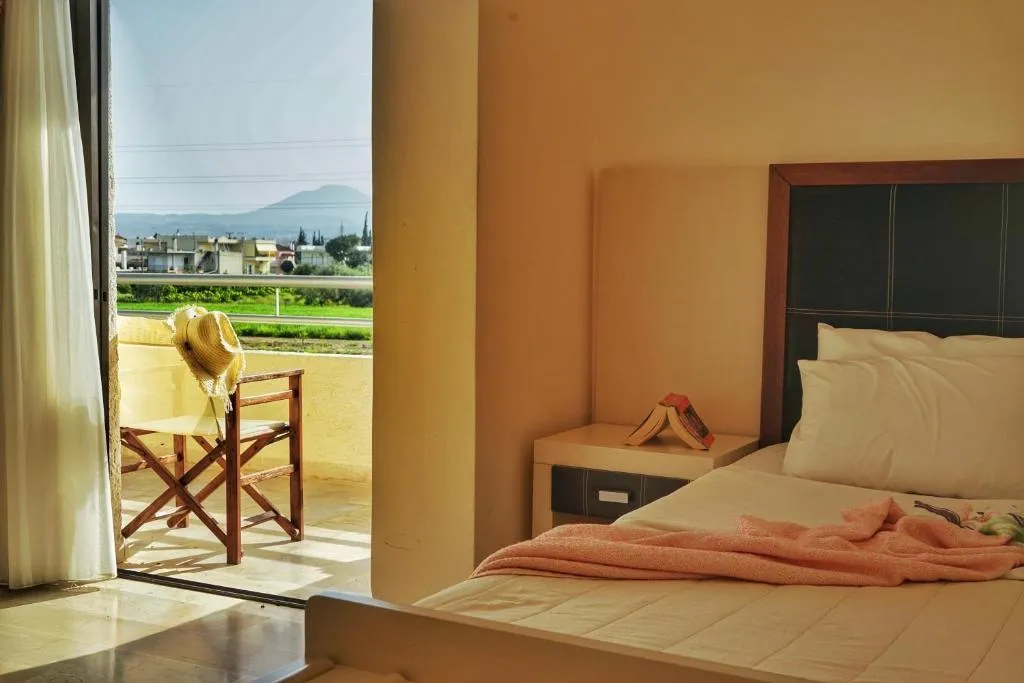 TRIPLE GARDEN VIEW Room, Kokoni Beach Hotel, Kalamata