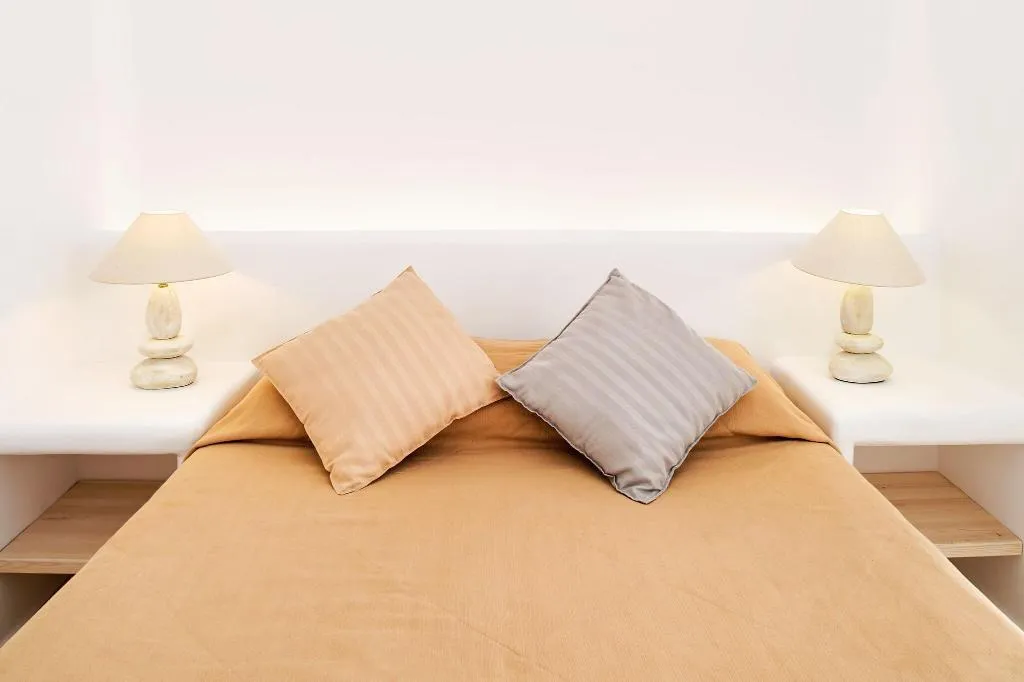 JUNIOR SUITE QUEEN SIZE BED Room, Evgenia Villas & Suites, Santorini
