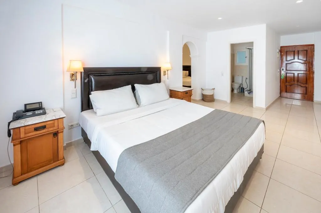 DOUBLE GARDEN VIEW Room, SMY Mediterranean White, Athens