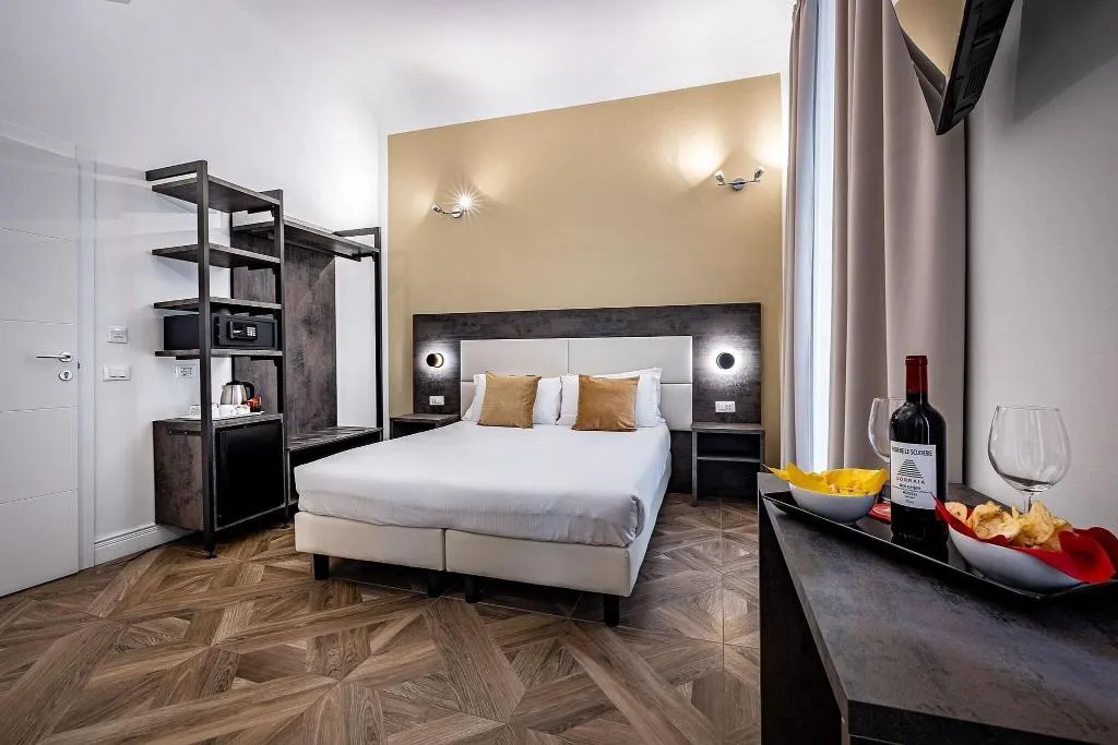 Double or Twin SUPERIOR WITH DOUBLE BED Room, B&B De' Biffi, Florence