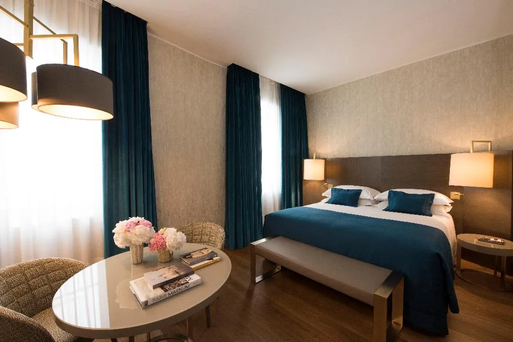 DOUBLE SINGLE USE DELUXE Room, Rosa Grand Milano - Starhotels Collezione, Milan