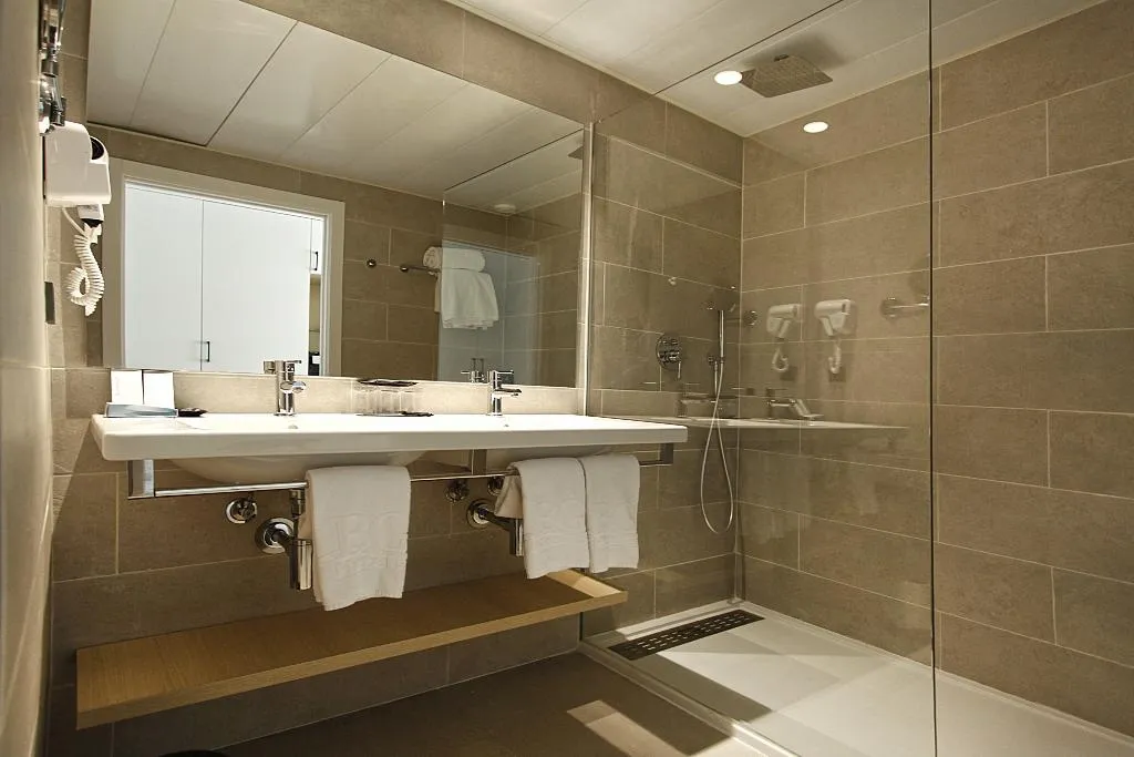 JUNIOR SUITE STANDARD Room, BG Caballero, Majorca