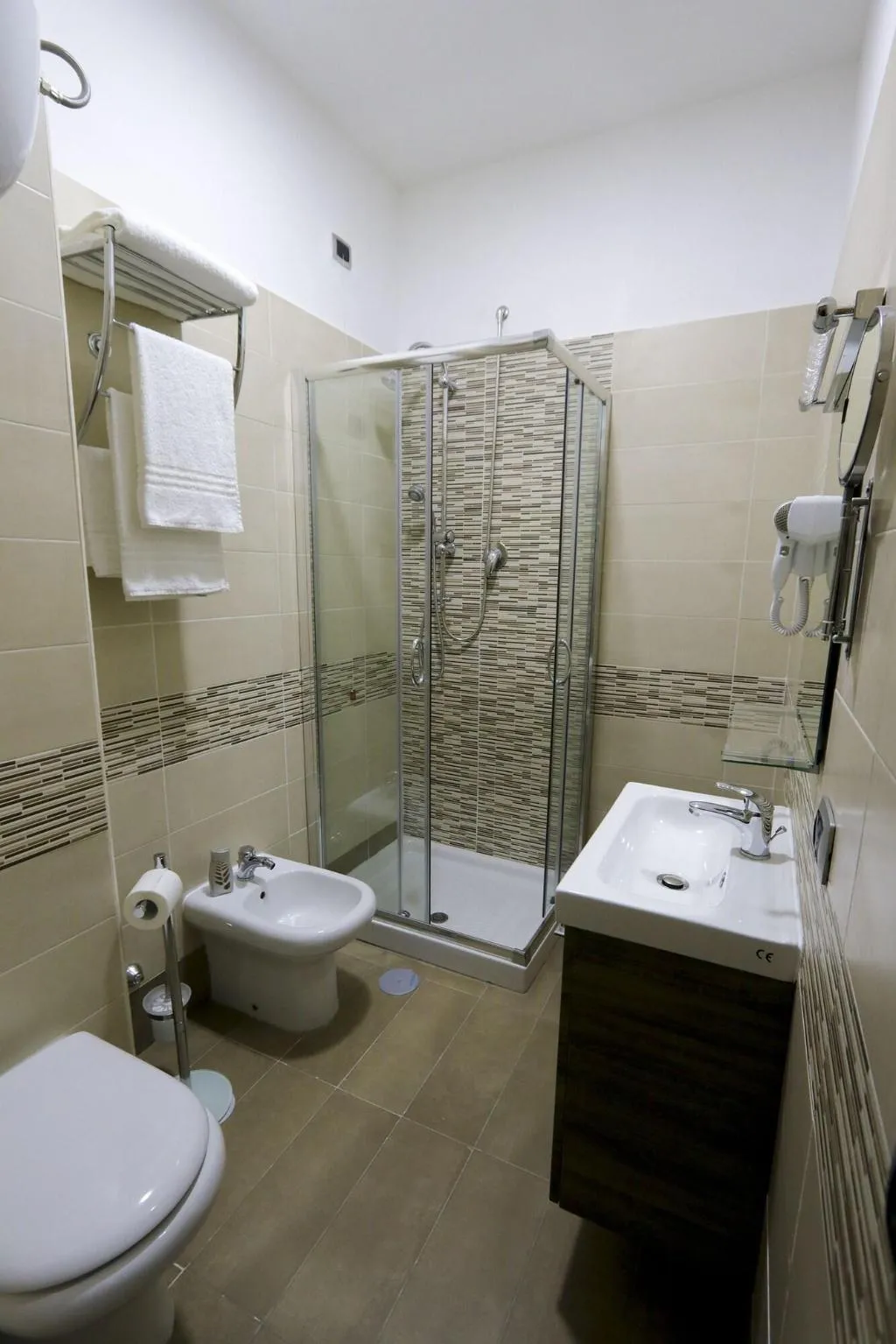 Room, Donn'Anna Bed & Breakfast, Naples