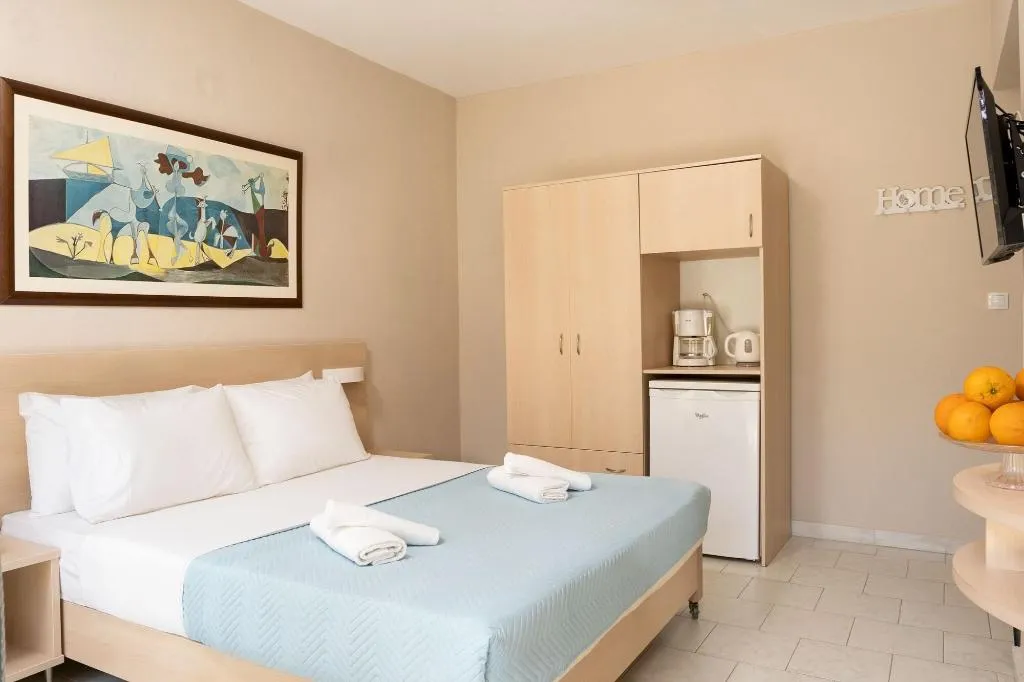 Room, Talos Hotel Apartments, Crete