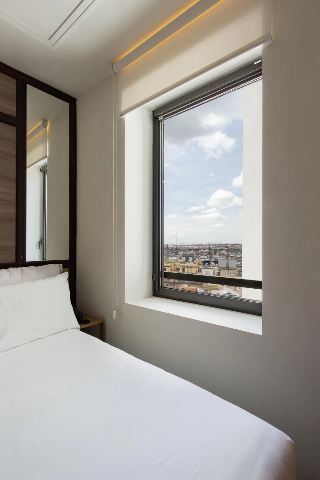 SINGLE STANDARD Room, Pestana CR7 Gran Via, Madrid