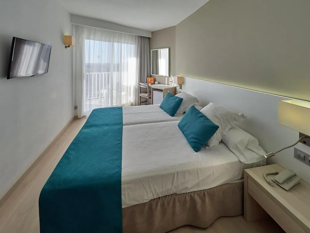 DOUBLE POOL VIEW Room, BQ Delfin Azul, Majorca