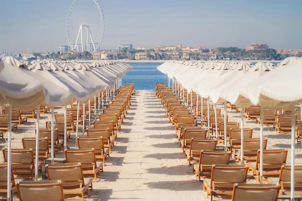 Beach, NH Collection Dubai The Palm, Dubai