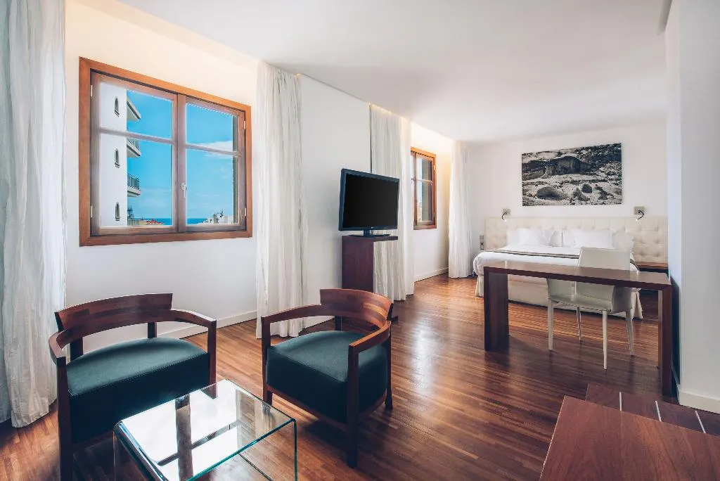 JUNIOR SUITE CAPACITY 1 Room, Iberostar Heritage Grand Mencey, Tenerife