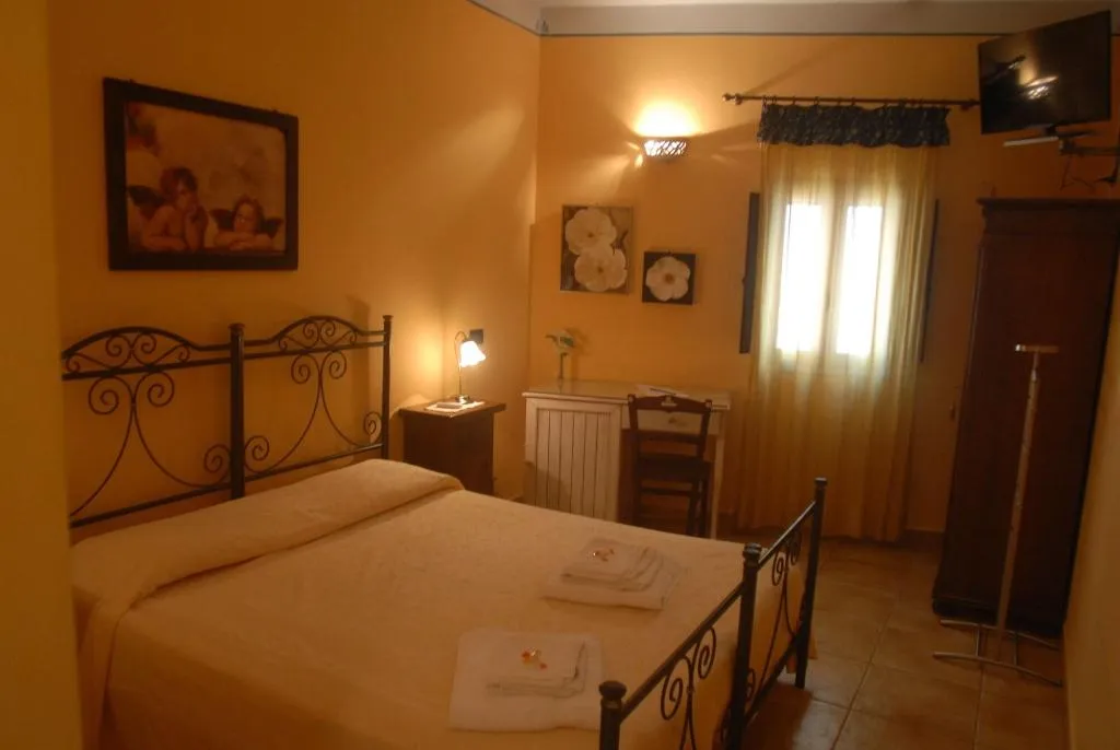 Room, Conte Luna, Catania