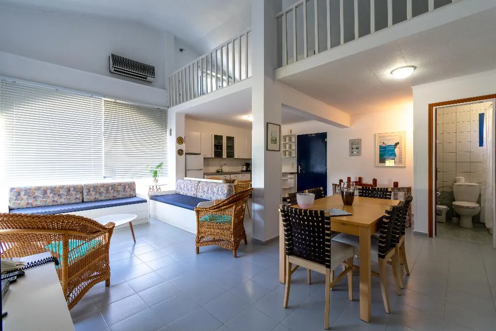 VILLA CAPACITY 8 THREE BEDROOMS Room, Govino Bay, Corfu