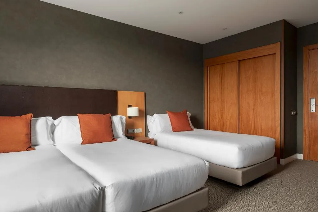TRIPLE STANDARD Room, Hotel Sant Just, Barcelona