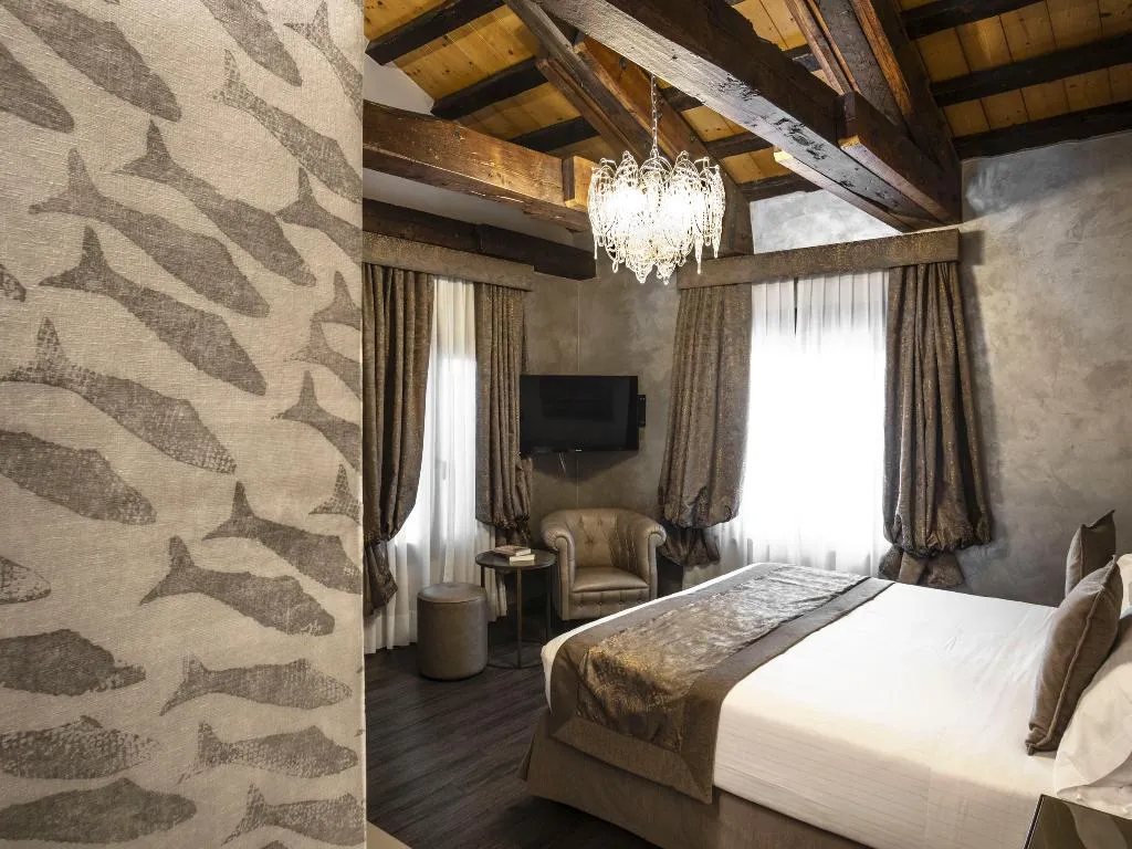 JUNIOR SUITE STANDARD Room, Hotel Aquarius Venice, Venice
