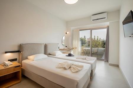 Kathrin Beach, Crete