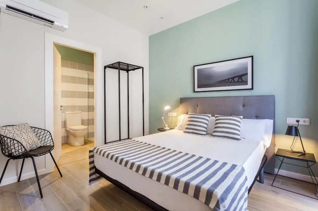 Room, Apartamentos Lã­bere Valencia Jardã­n Botã¡nico, Valencia