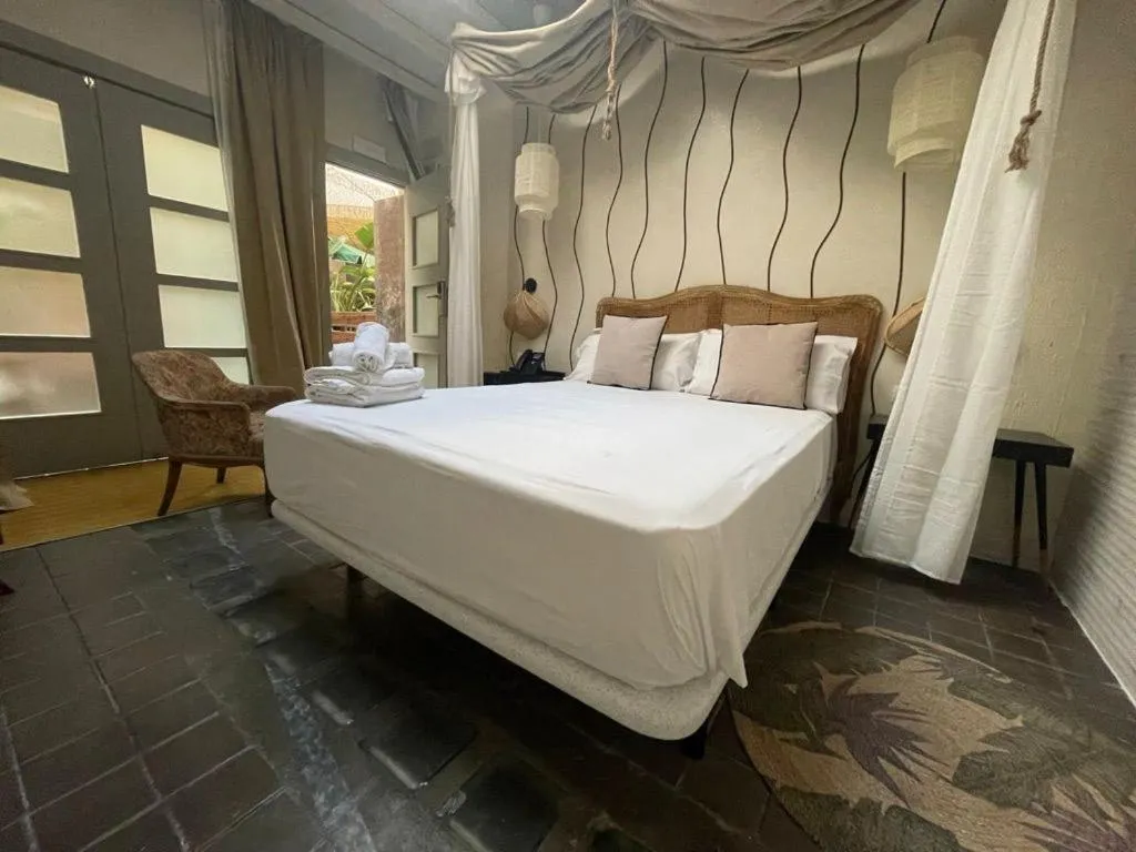 Double or Twin CLASSIC Room, Life Gran Via - Tropical Garden, Madrid