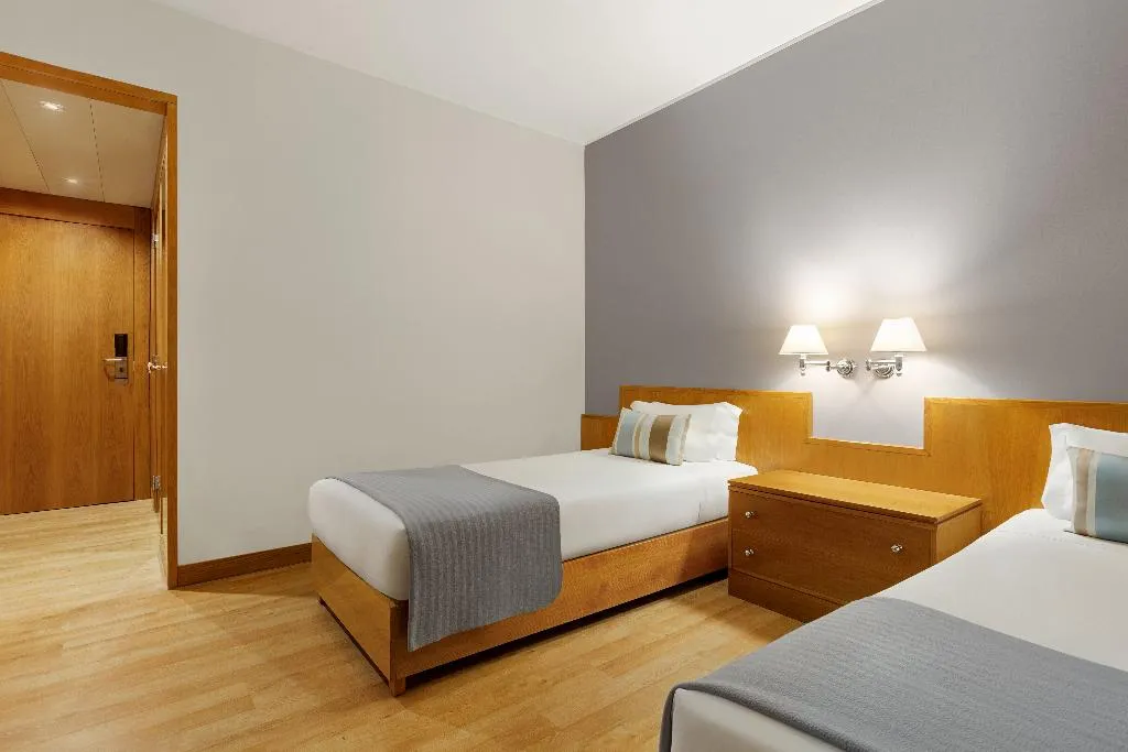 SINGLE STANDARD Room, TRYP Montijo Parque Hotel, Lisbon