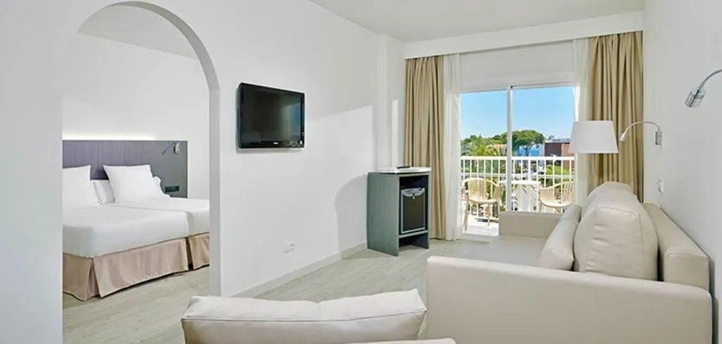 FAMILY ROOM TWO BEDS Room, Sol Guadalupe, Majorca
