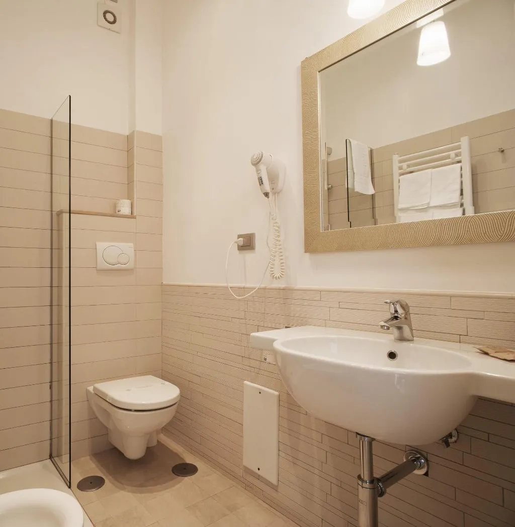 Room, Residence La Dolce Vita, Naples
