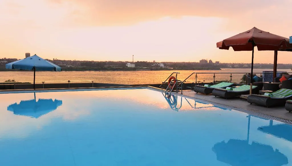 Pool, Holiday Inn Cairo Maadi, Cairo