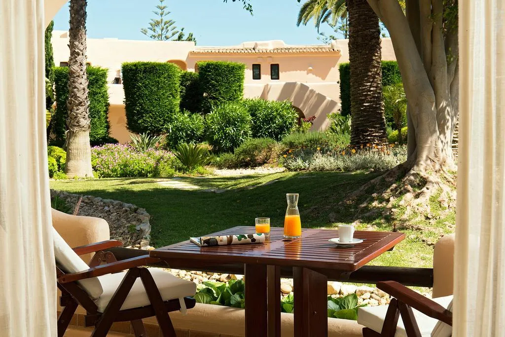 JUNIOR SUITE GARDEN VIEW Room, Vilalara Grand Hotel Algarve, Algarve