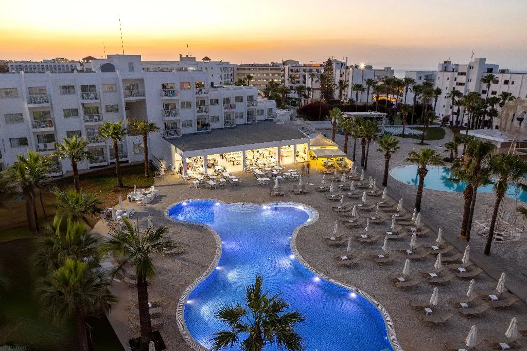 General view, Papantonia Hotel Apts, Cyprus