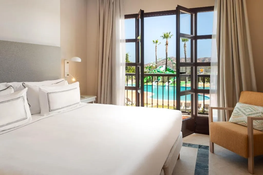 SUITE STANDARD Room, Melia Villaitana, Costa Blanca