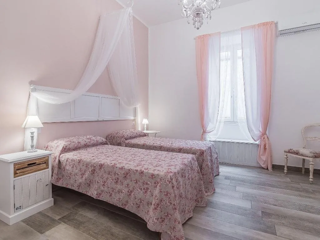 Room, Le Villanelle B&B, Naples