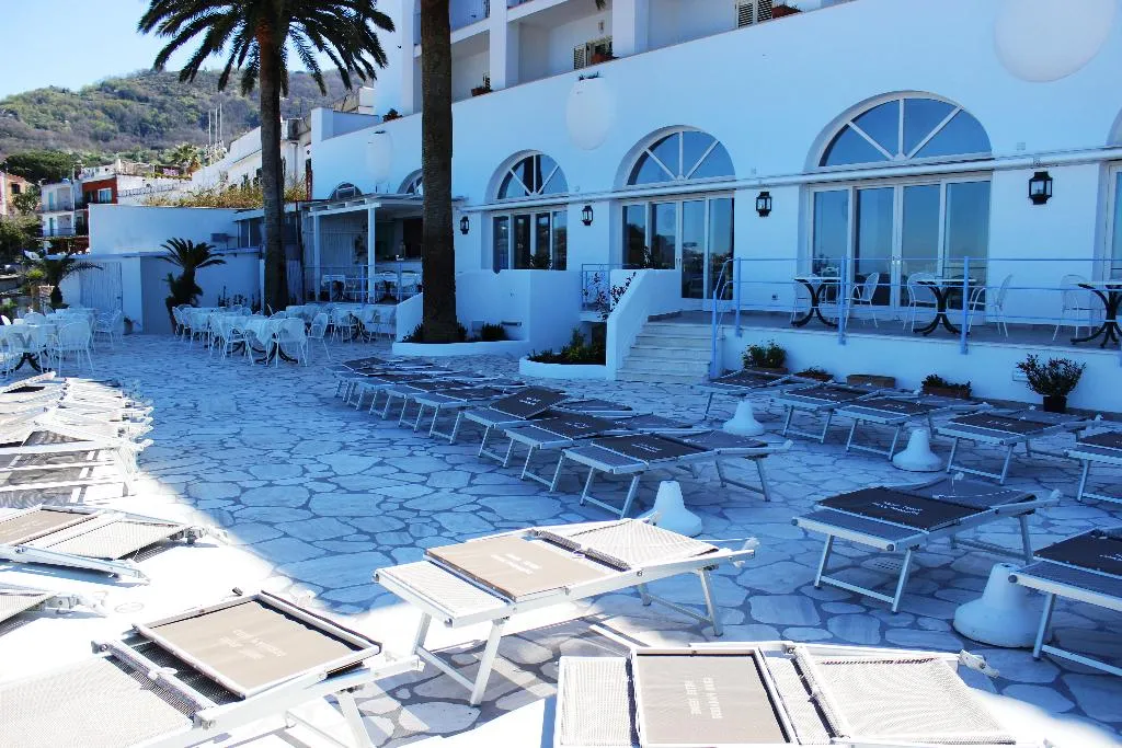 Terrace, Terme Gran Paradiso Hotel, Naples