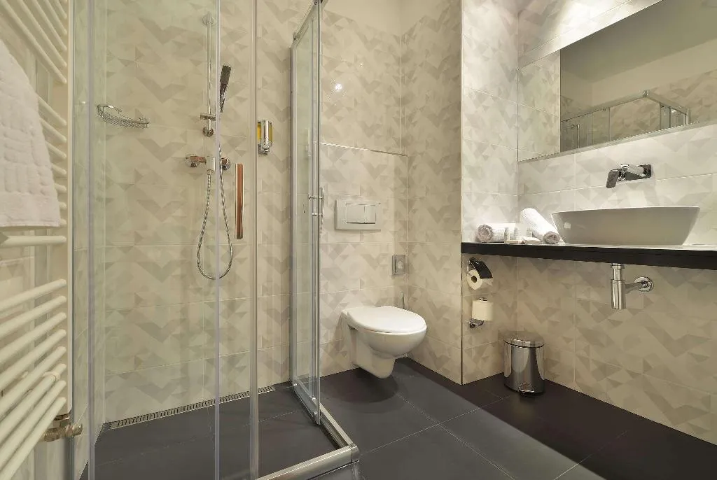 Room, Ramada Airport Prague, Prague
