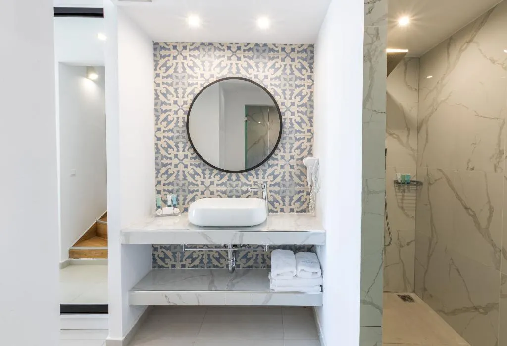 SUITE WITH PRIVATE POOL Room, Konstantinos Palace, Rhodes