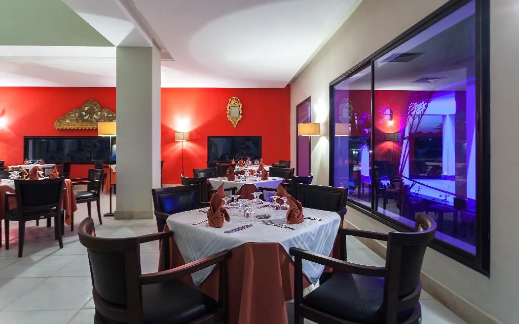 Restaurant, Cesar Thalasso & Convention, Tunisia