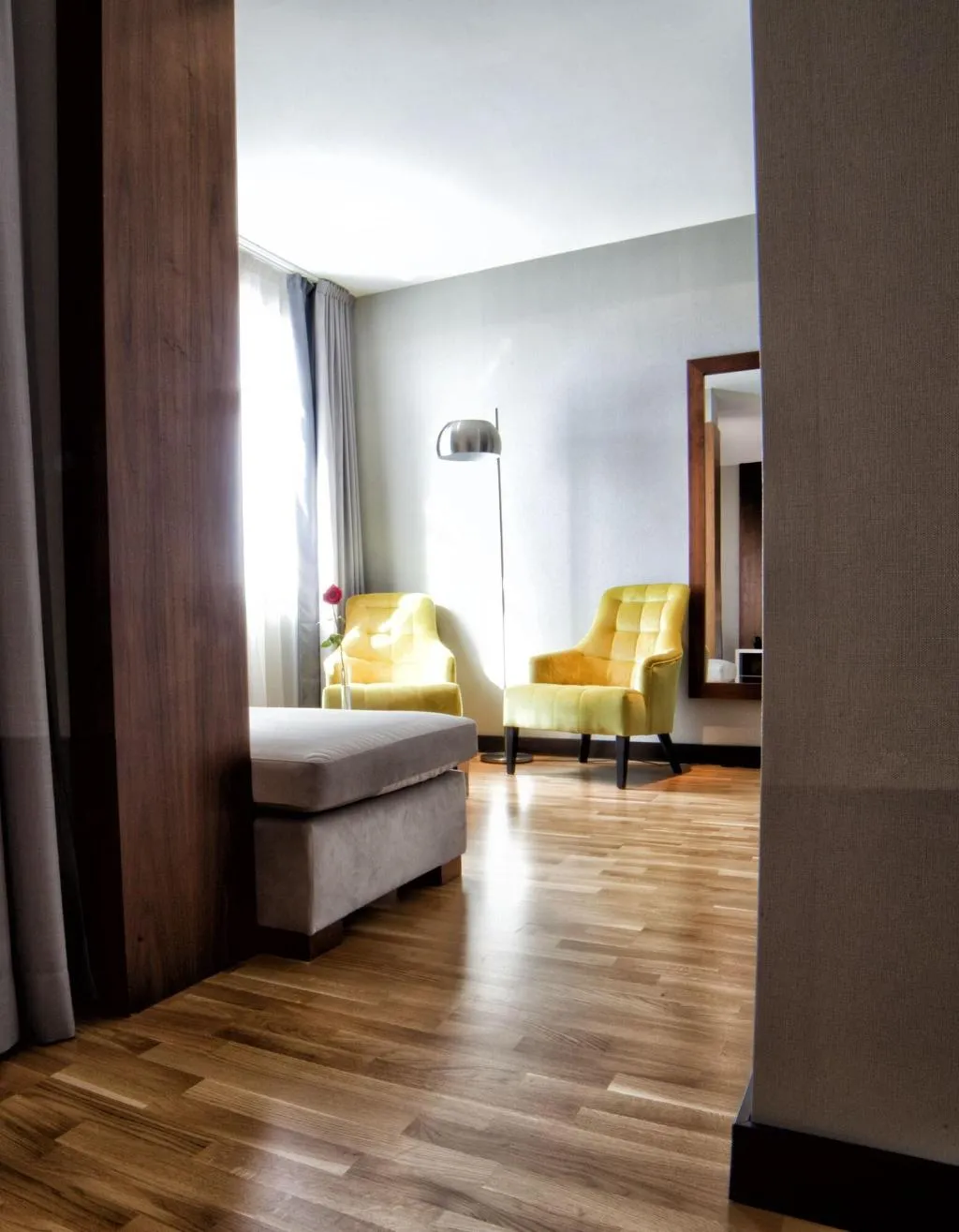 Room, Parque Real, Madrid