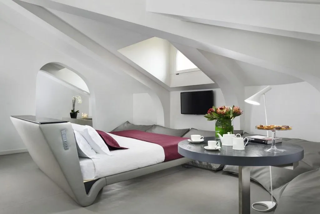 DOUBLE SUPERIOR KING BED Room, Palazzo Montemartini Hotel By Radisson Collection, Rome