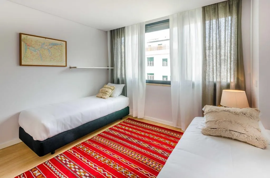 APARTMENT TWO BEDROOMS Room, Lisbon Serviced Apartments - Liberdade, Lisbon