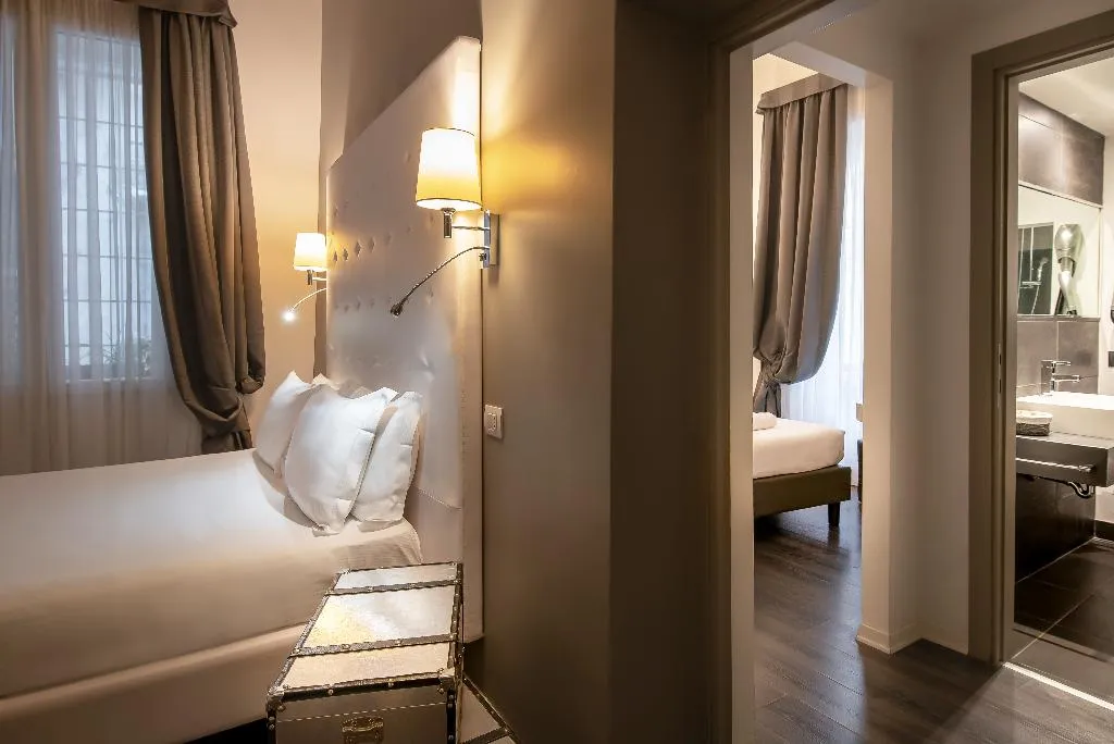 SUITE STANDARD Room, Borgofico Relais & Wellness, Rome