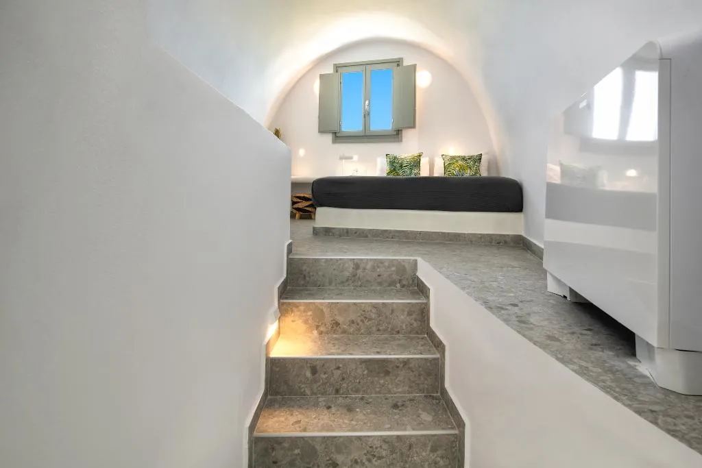 SUITE TWO BEDROOMS Room, Seven Suites, Santorini
